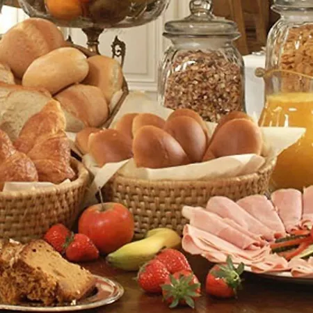 Azienda Vitivinicola Sergio Del Casale 3*