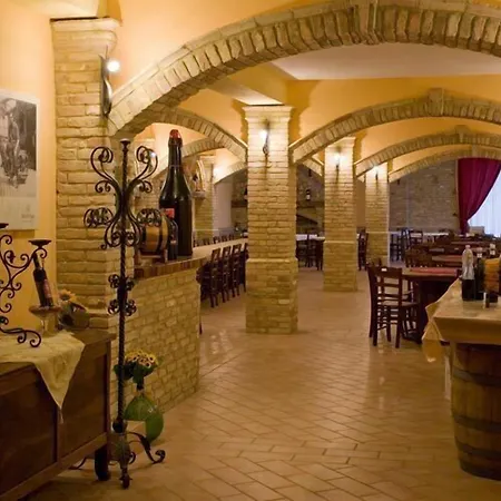 Azienda Vitivinicola Sergio Del Casale 3* 바스토