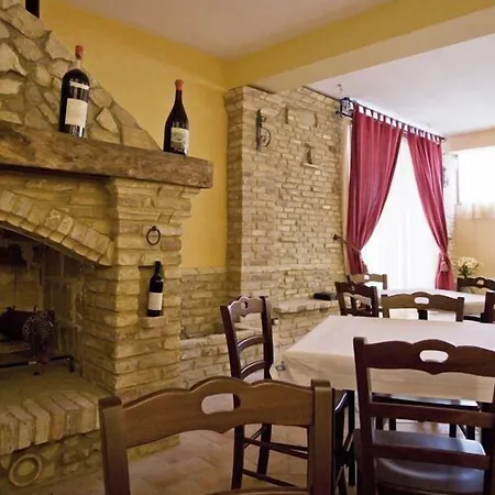 Azienda Vitivinicola Sergio Del Casale 3* Vasto