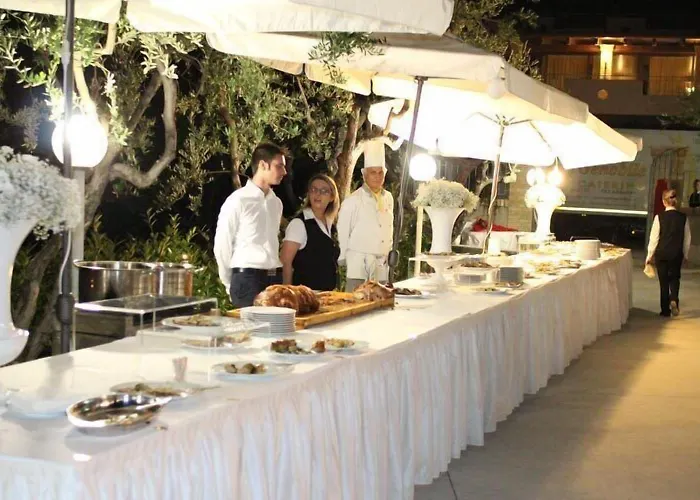 Azienda Vitivinicola Sergio Del Casale 3*