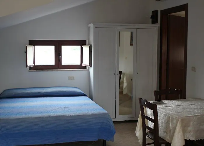 Azienda Vitivinicola Sergio Del Casale 3*